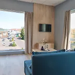 Aparthotel Horten Apartment 4*